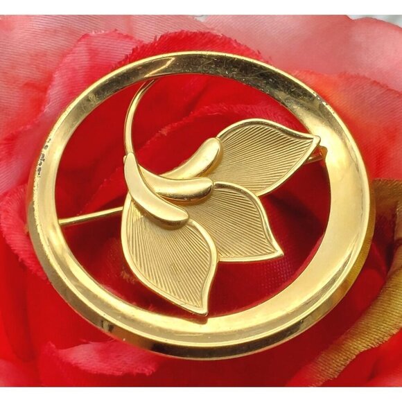 Mid Century Gold 1/20 -12k GF Curtis Curtman Round Floral Brooch Pin Lightweight - Picture 3 of 9